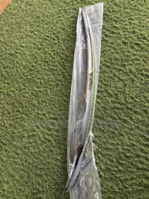 Toyota Hilux Bonnet Hood Trim Moulding Chrome 2016 2017 2018 2019 2020