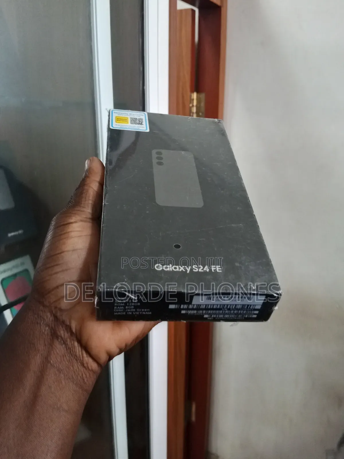 New Samsung Galaxy S24 FE 128 GB Black