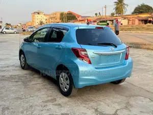 Toyota Vitz 1.5 FWD 3dr 2017 Blue