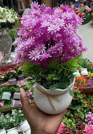 Artificial Flower Pot (WP2)