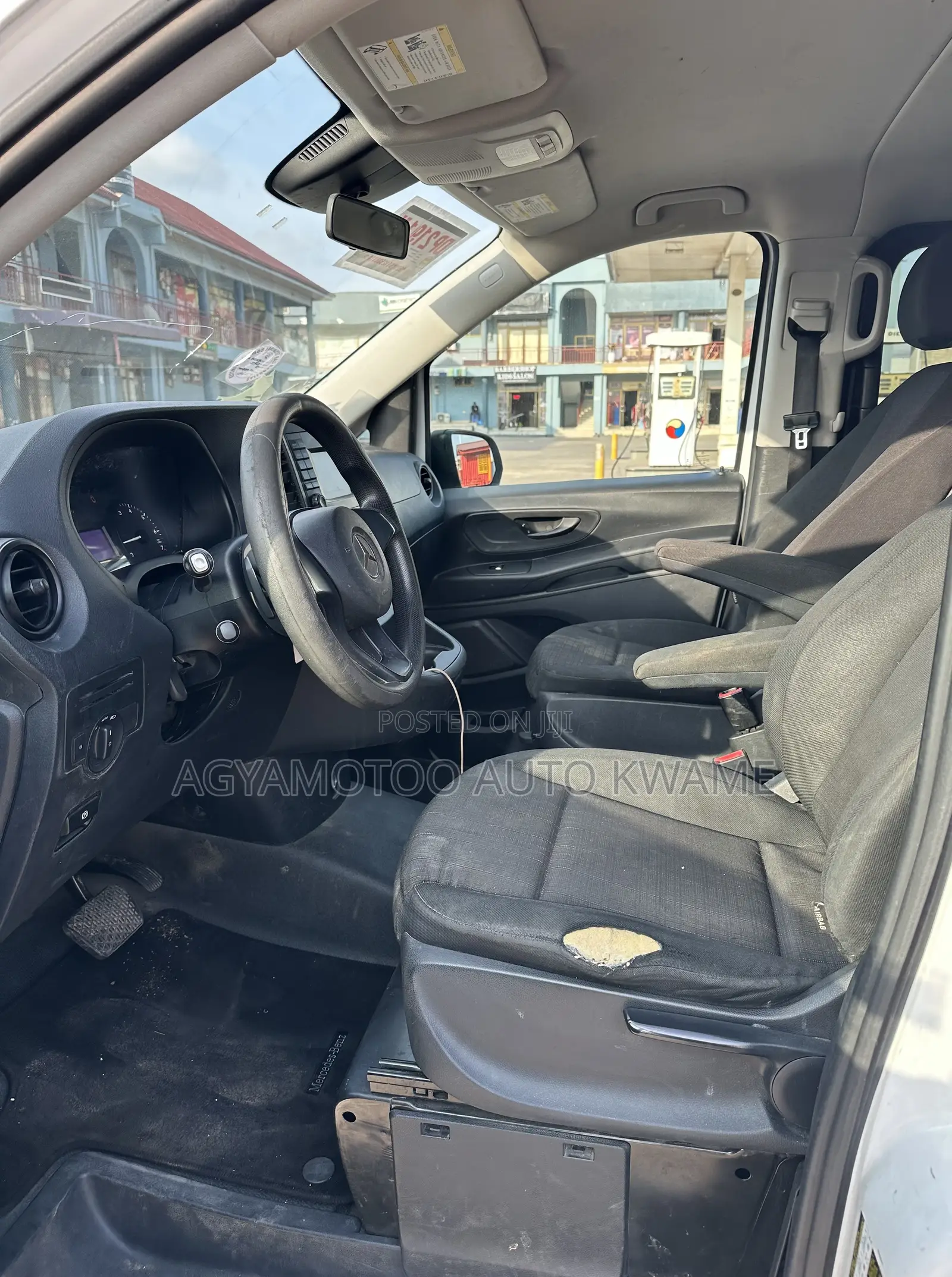 Mercedes-Benz Metris 2.0 FWD 2019 White