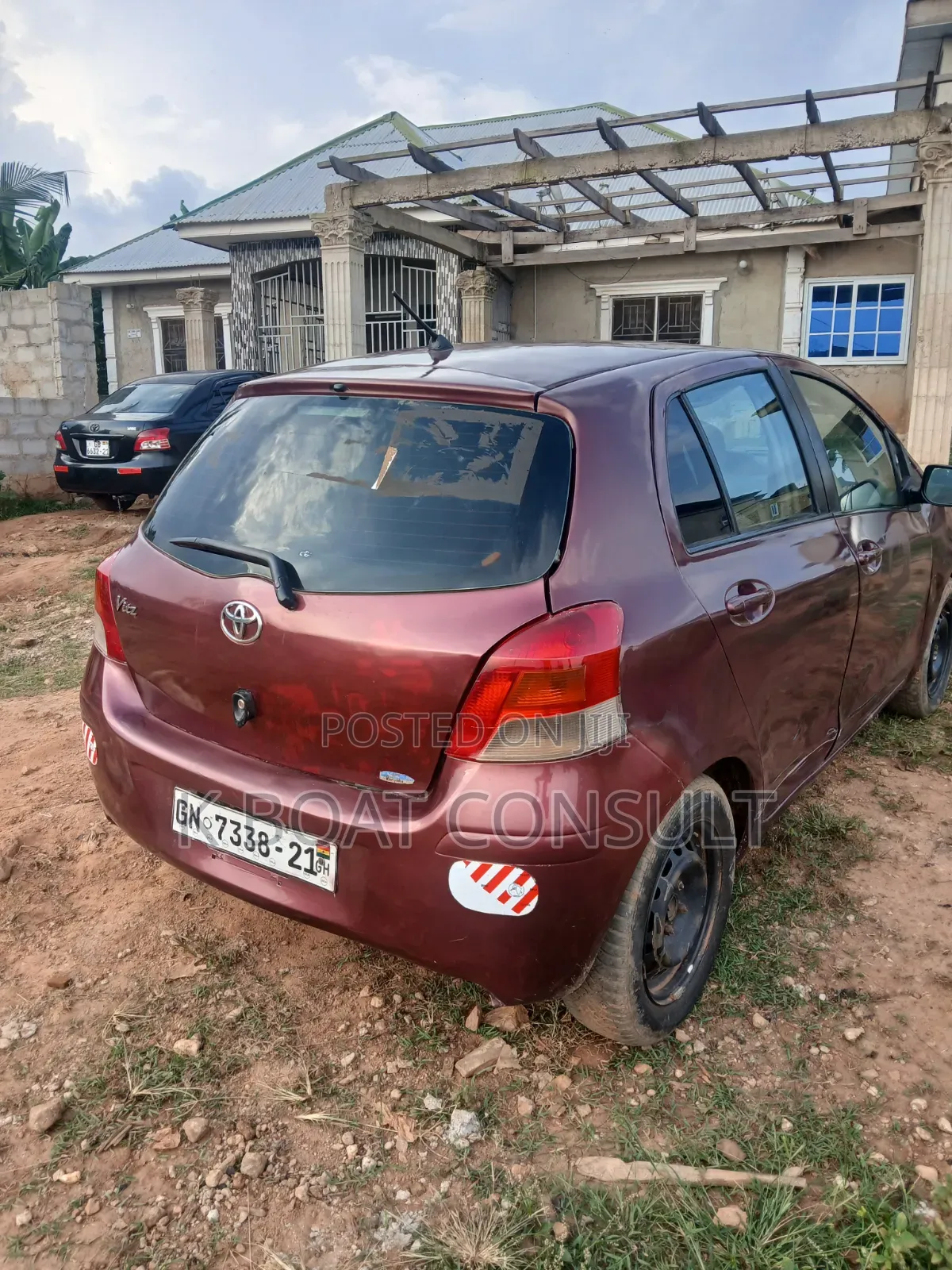 Toyota Vitz 2010 Brown