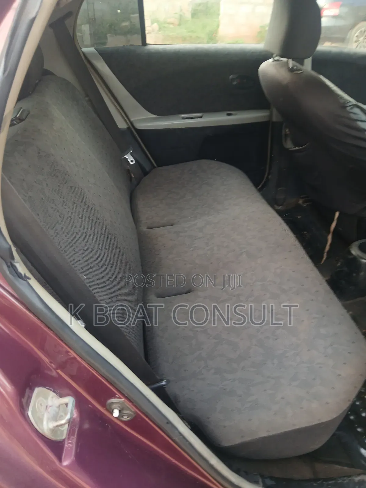 Toyota Vitz 2010 Brown