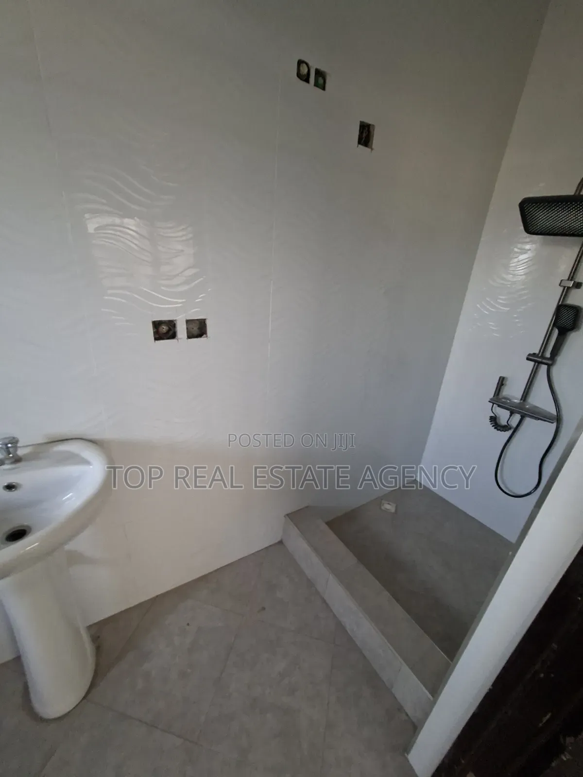 1bdrm Apartment in Pillar 2, Ga East Municipal for rent
