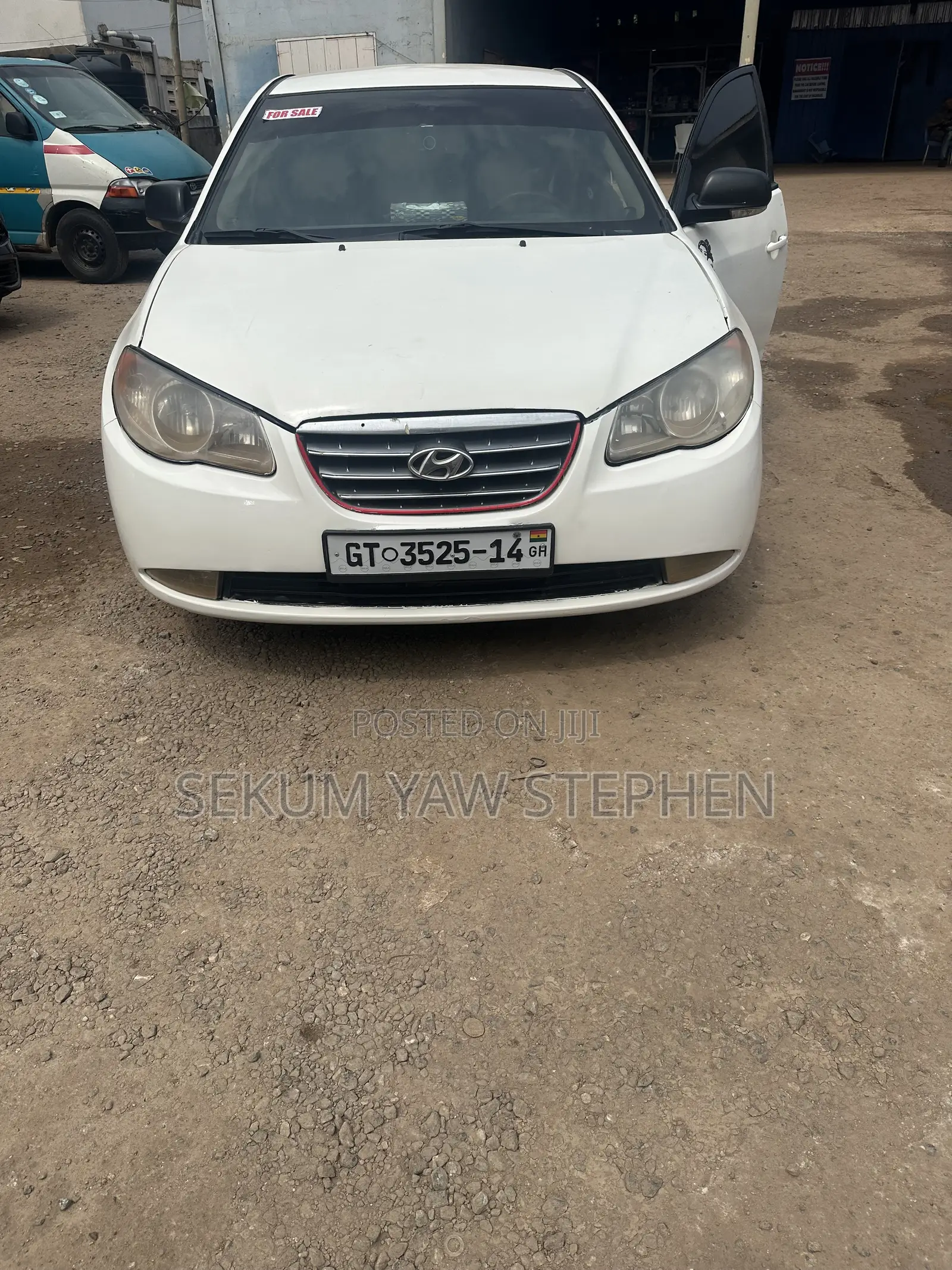 Hyundai Elantra 2008 White