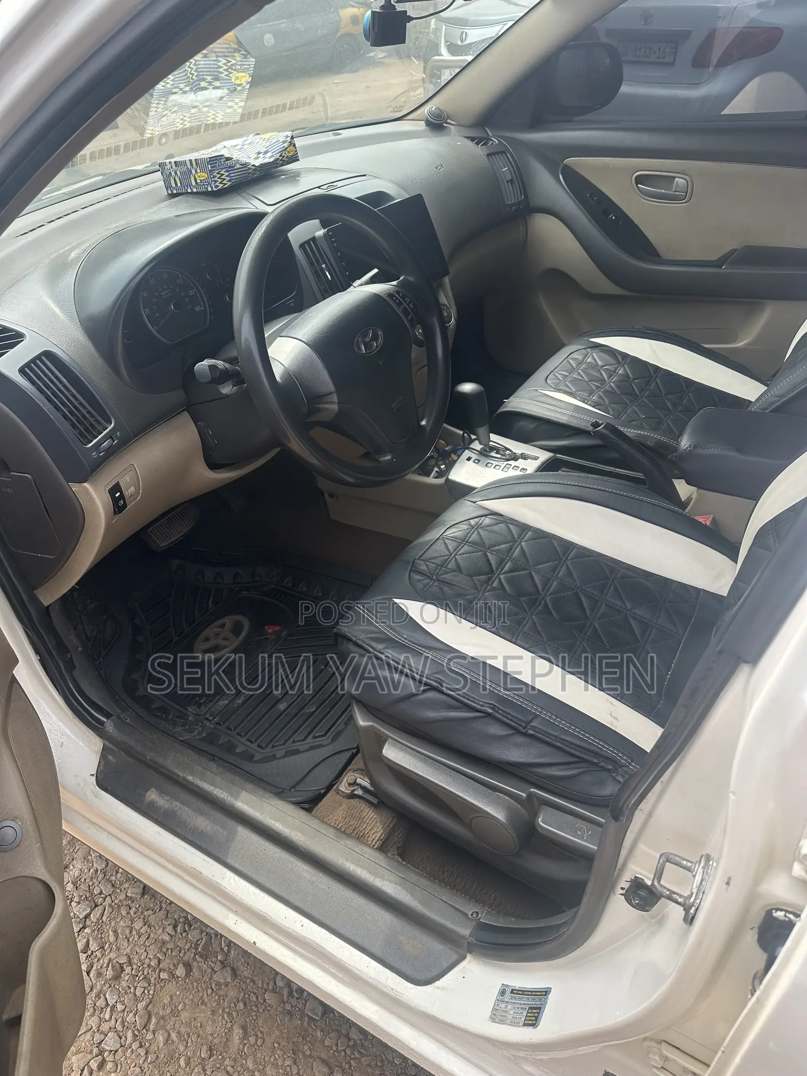 Hyundai Elantra 2008 White
