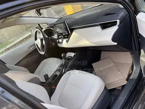 Toyota Corolla LE 2021 Black