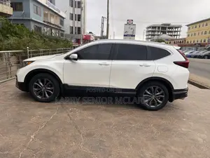 Honda CR-V Special Edition 2021 White