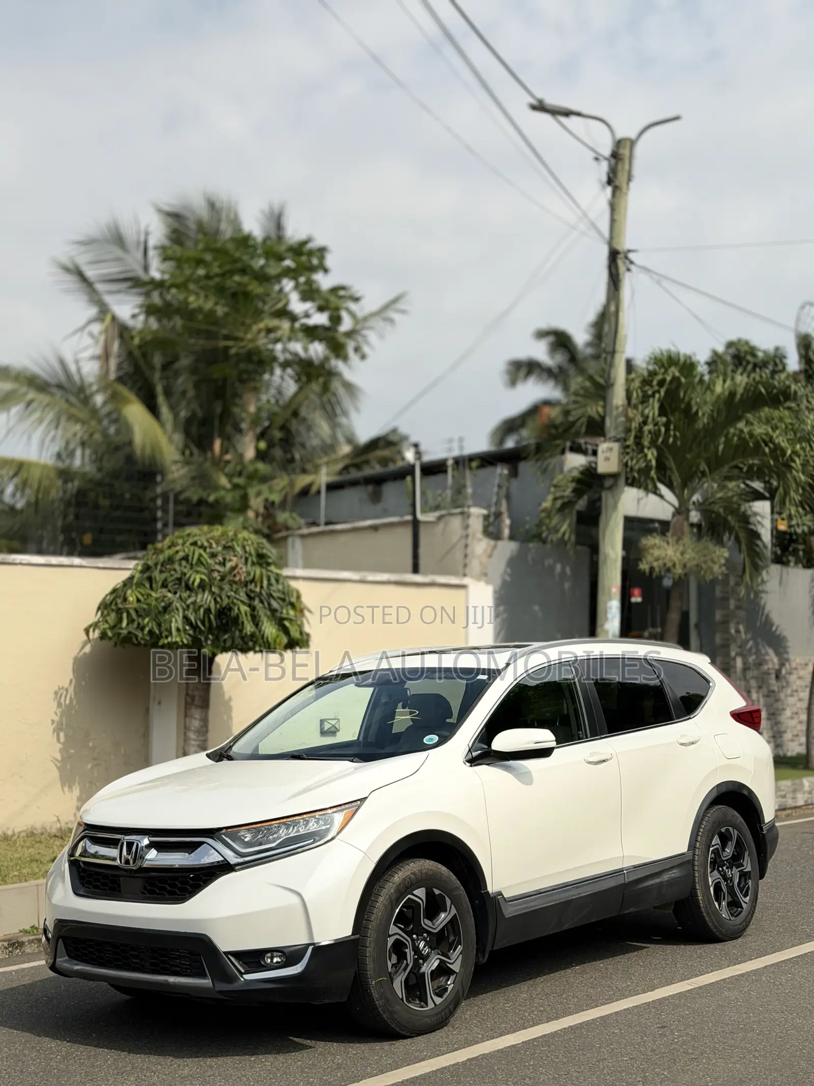 Honda CR-V Touring 4dr SUV (1.5L 4cyl CVT) 2017 White