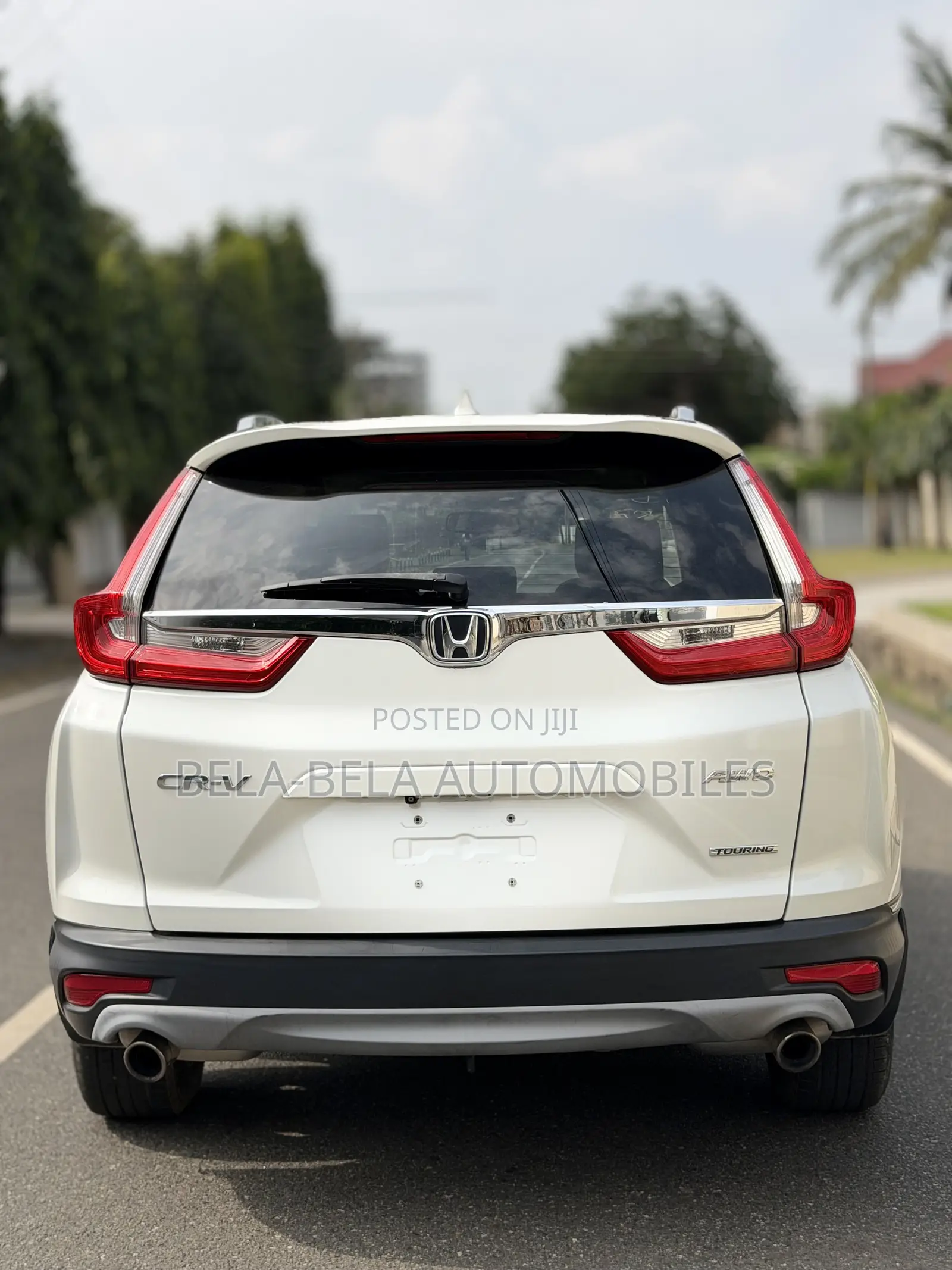 Honda CR-V Touring 4dr SUV (1.5L 4cyl CVT) 2017 White