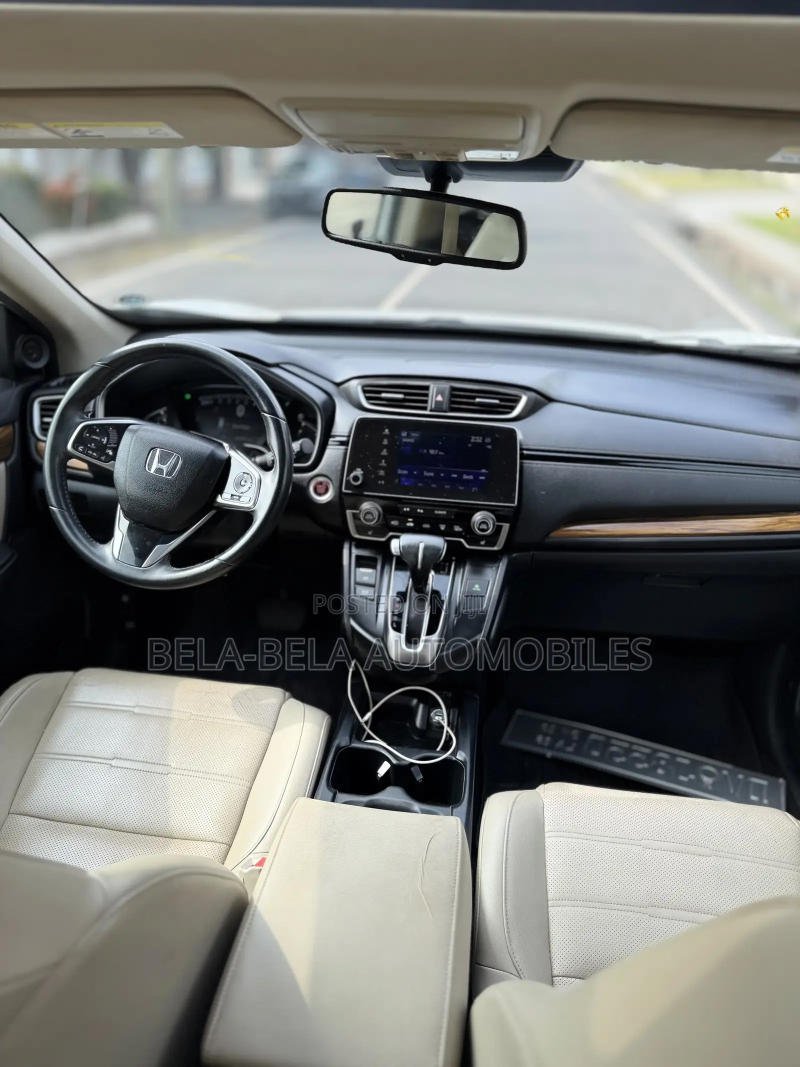 Honda CR-V Touring 4dr SUV (1.5L 4cyl CVT) 2017 White