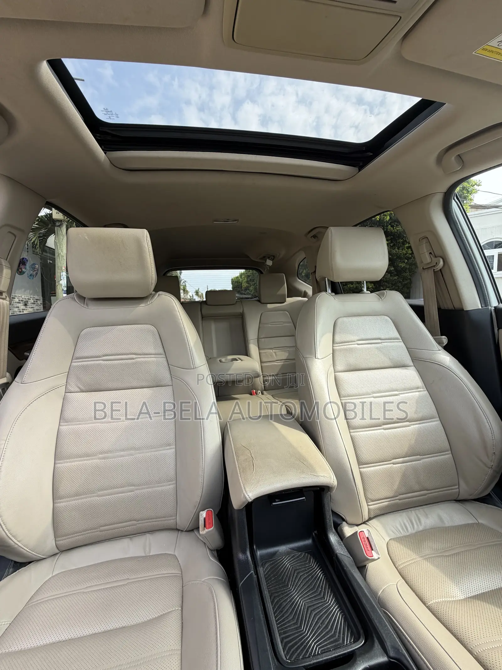 Honda CR-V Touring 4dr SUV (1.5L 4cyl CVT) 2017 White