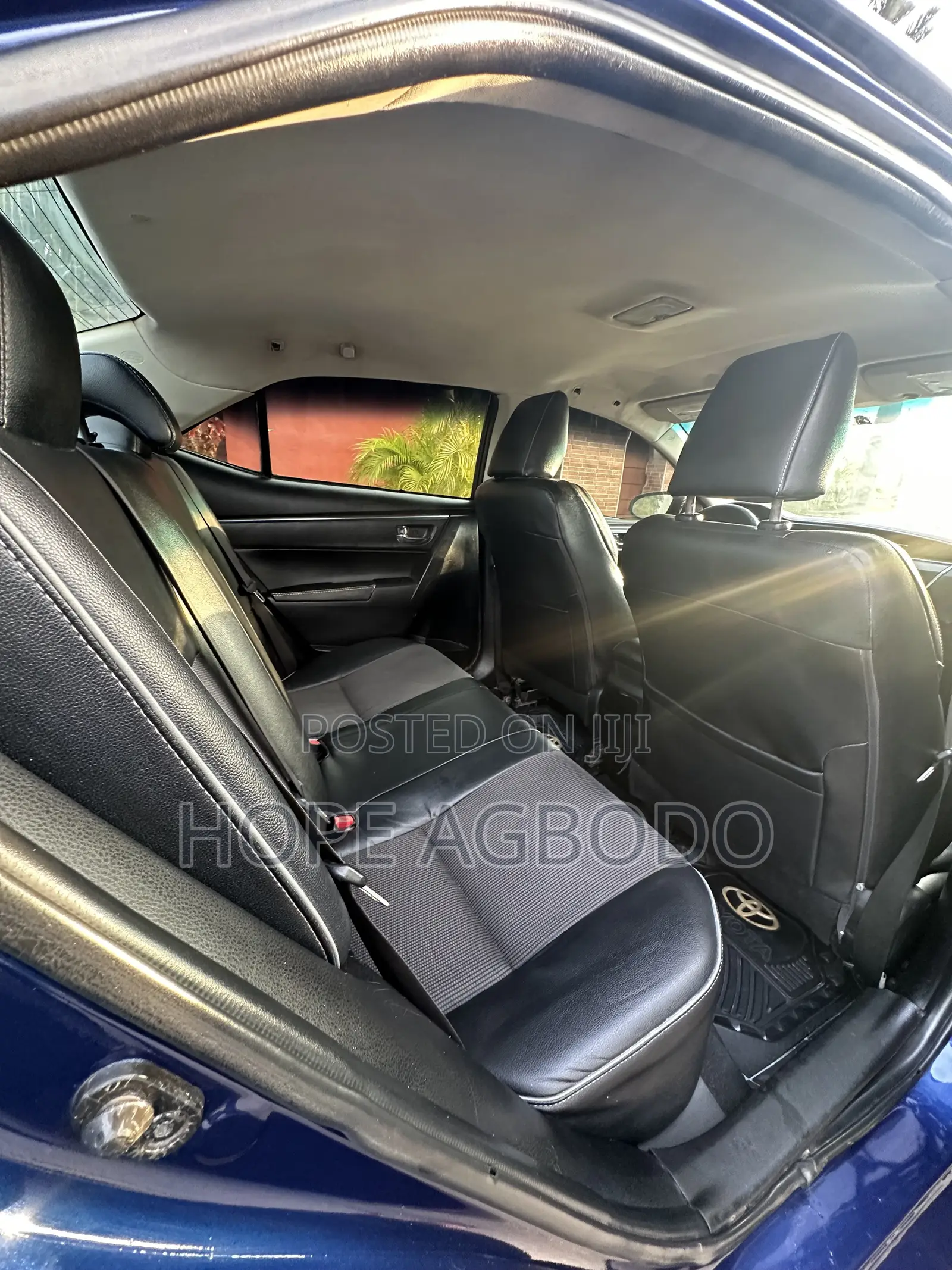 Toyota Corolla LE Eco 4dr Sedan (1.8L 4cyl CVT) 2015 Blue