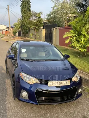 Toyota Corolla LE 4dr Sedan (1.8L 4cyl CVT) 2015 Blue