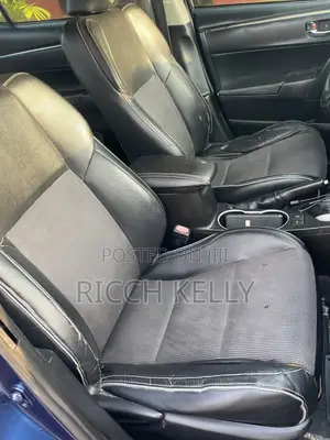 Toyota Corolla LE 4dr Sedan (1.8L 4cyl CVT) 2015 Blue