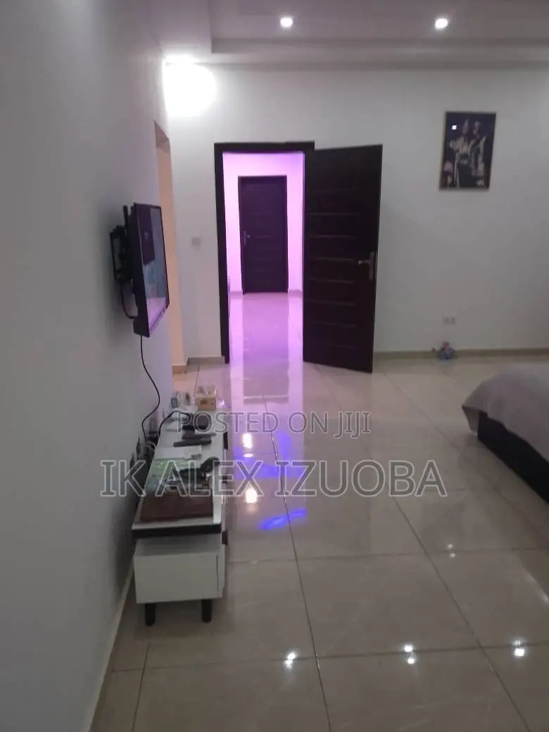 Furnished 4bdrm House in Lakeside Community 8 for sale