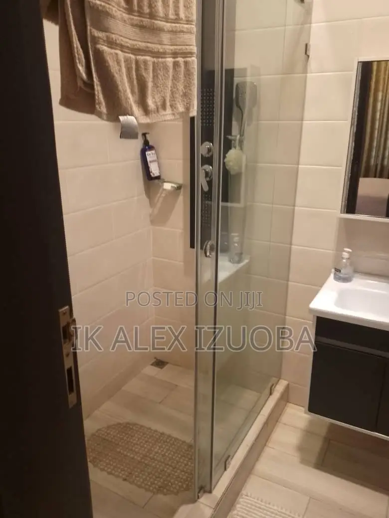 Furnished 4bdrm House in Lakeside Community 8 for sale