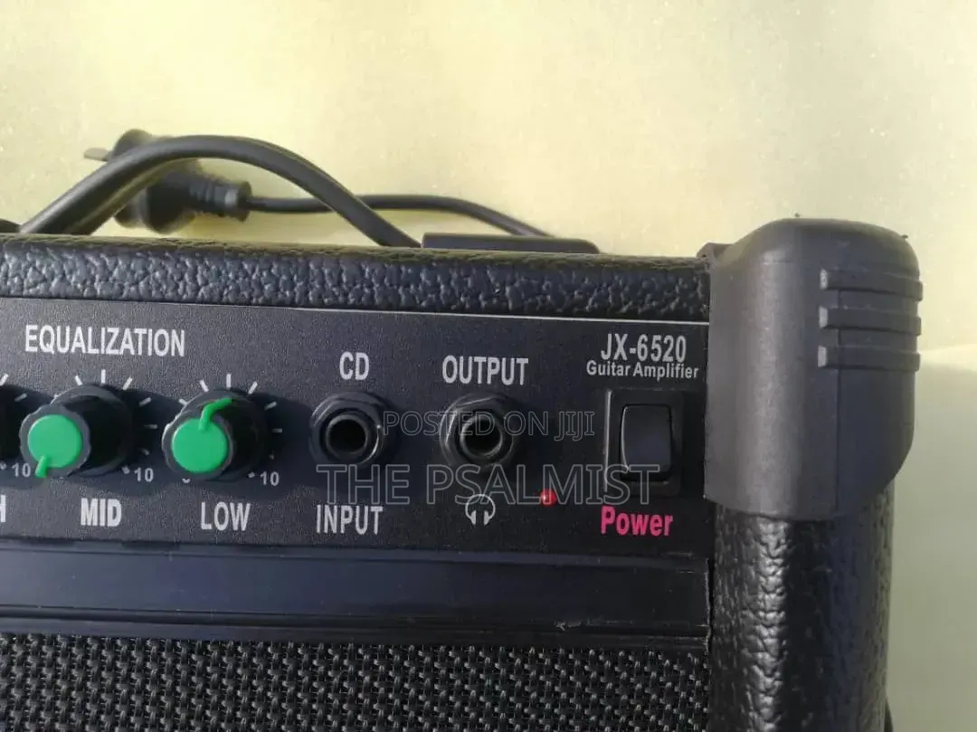 JX 6520 Guitar Amplifier