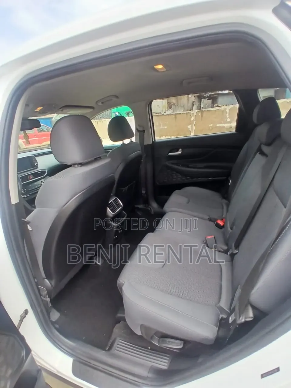 Hyundai Santafe for Rentals