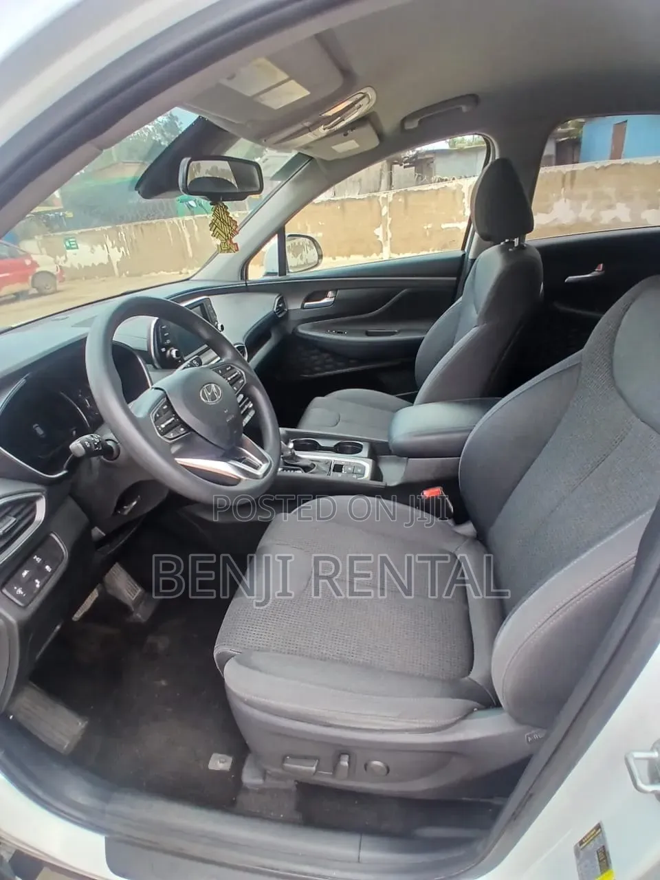 Hyundai Santafe for Rentals