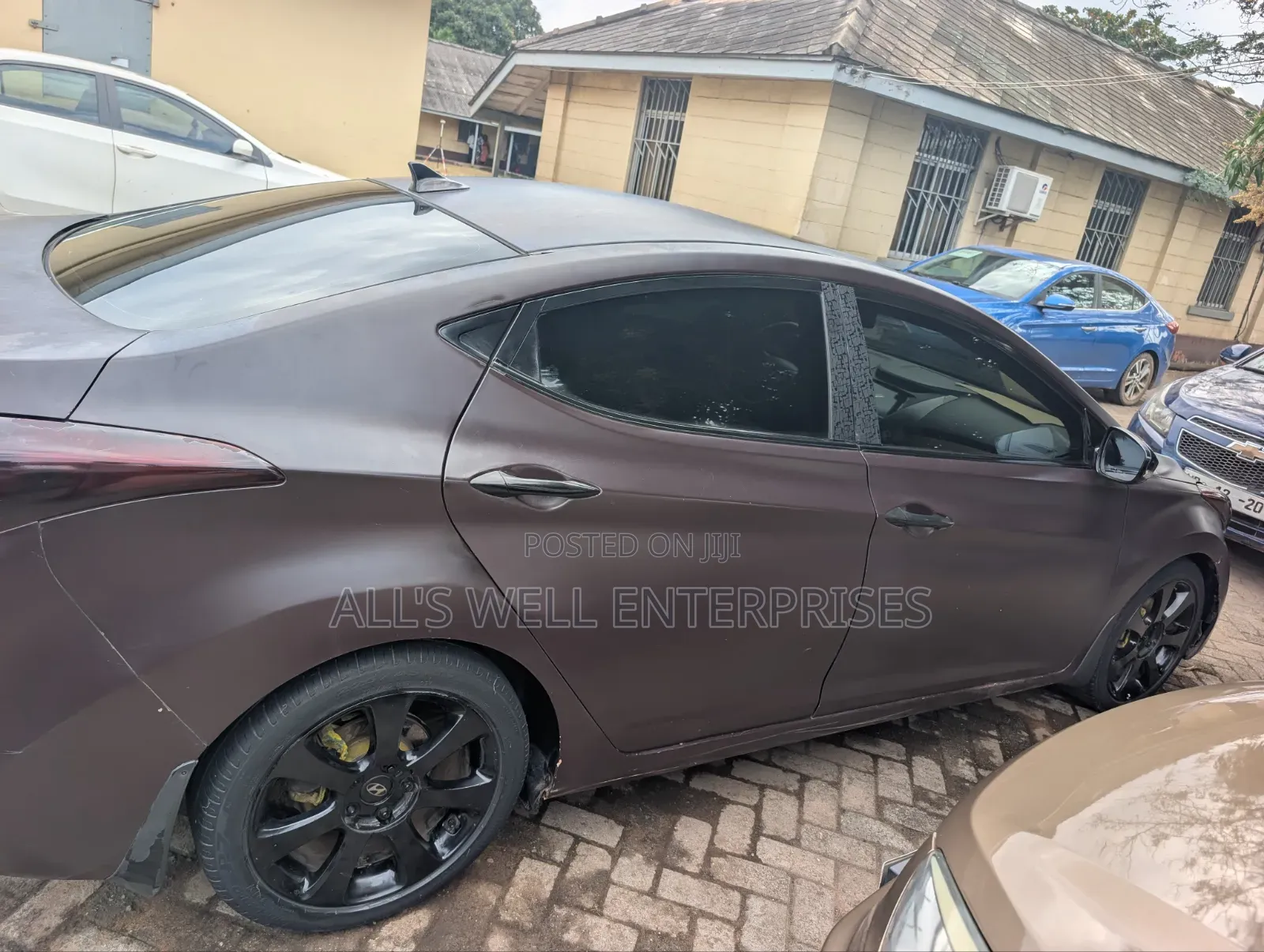 Hyundai Elantra Limited Sedan FWD (1.8L 4cyl 6A) 2016