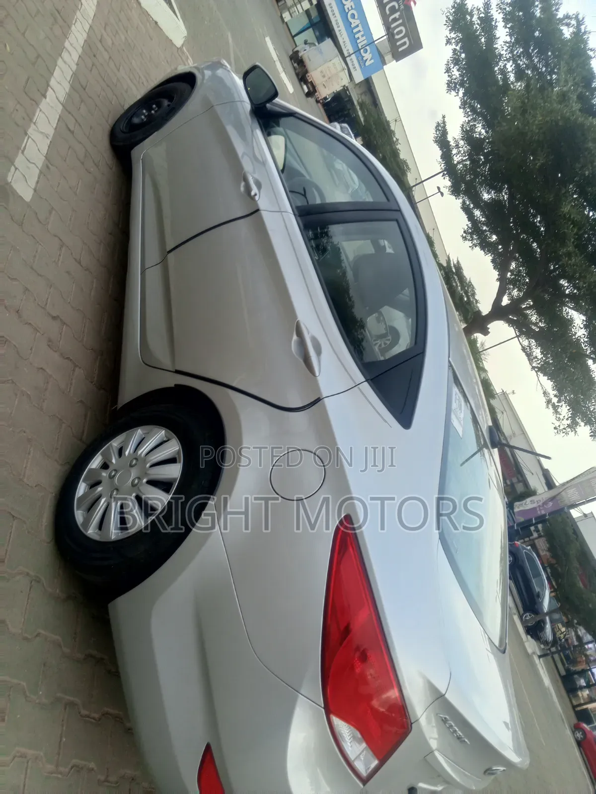 Hyundai Accent SE Sedan 2017 Silver