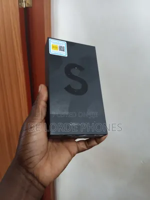 New Samsung Galaxy S22 5G 256 GB Black