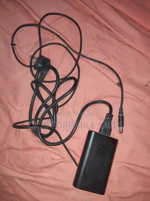 Original Dell 65W Laptop Charger. Fits Latitude E7270 Similar Models