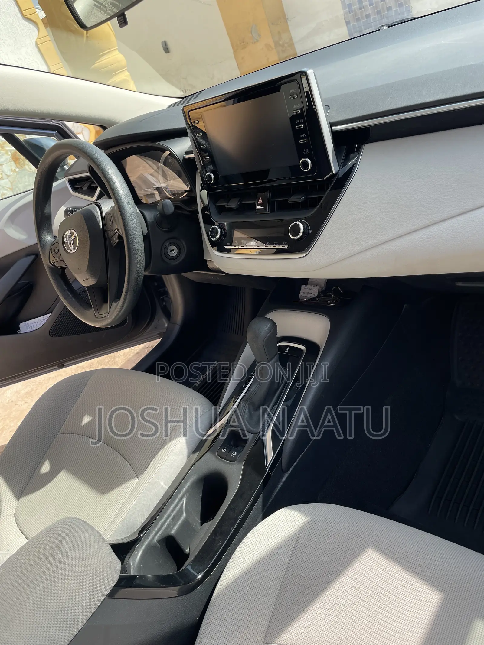 Toyota Corolla L 2022 Gray