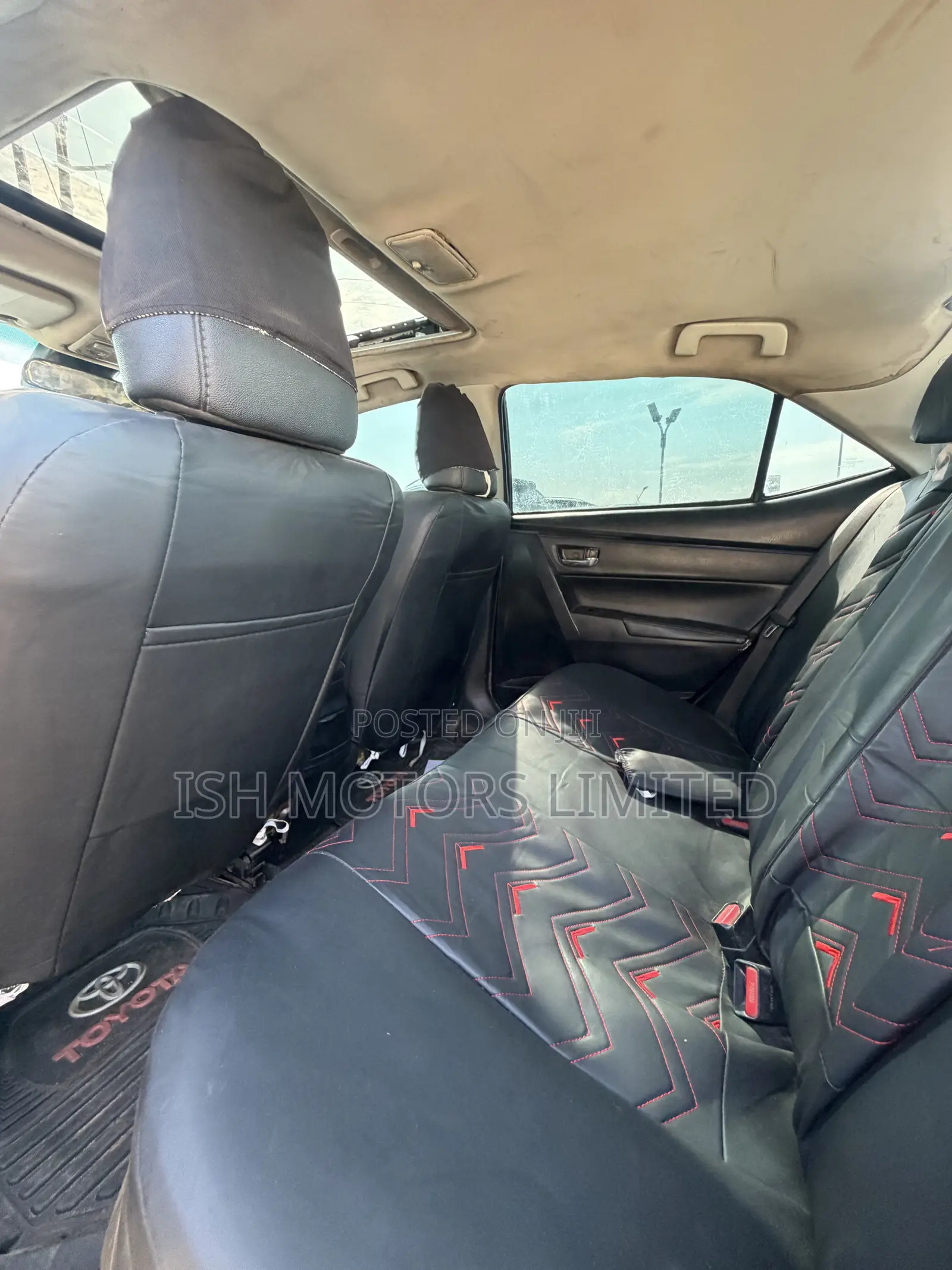 Toyota Corolla SE Special Edition 4dr Sedan (1.8L 4cyl CVT) 2017 Blue