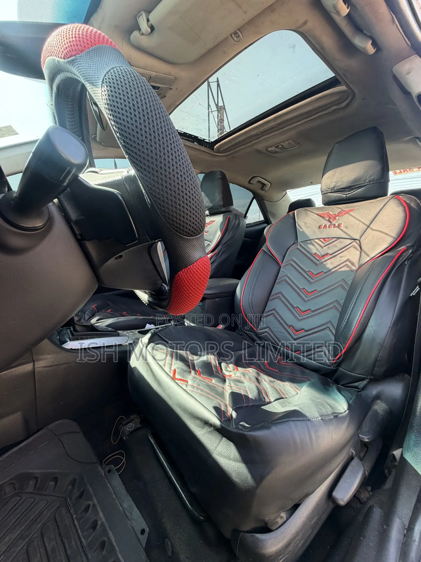 Toyota Corolla SE Special Edition 4dr Sedan (1.8L 4cyl CVT) 2017 Blue