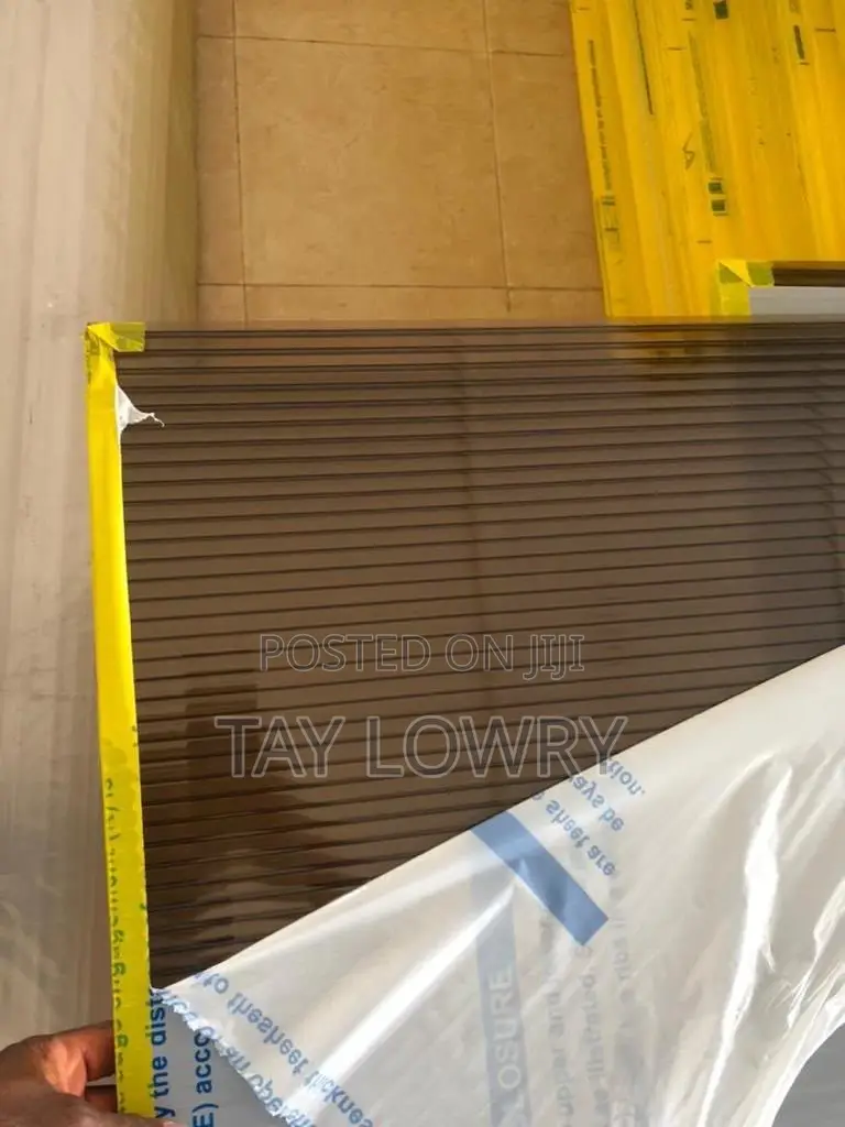 Polycarbonate Hollow Sheet 19ft X 7ft 10mm Thickness