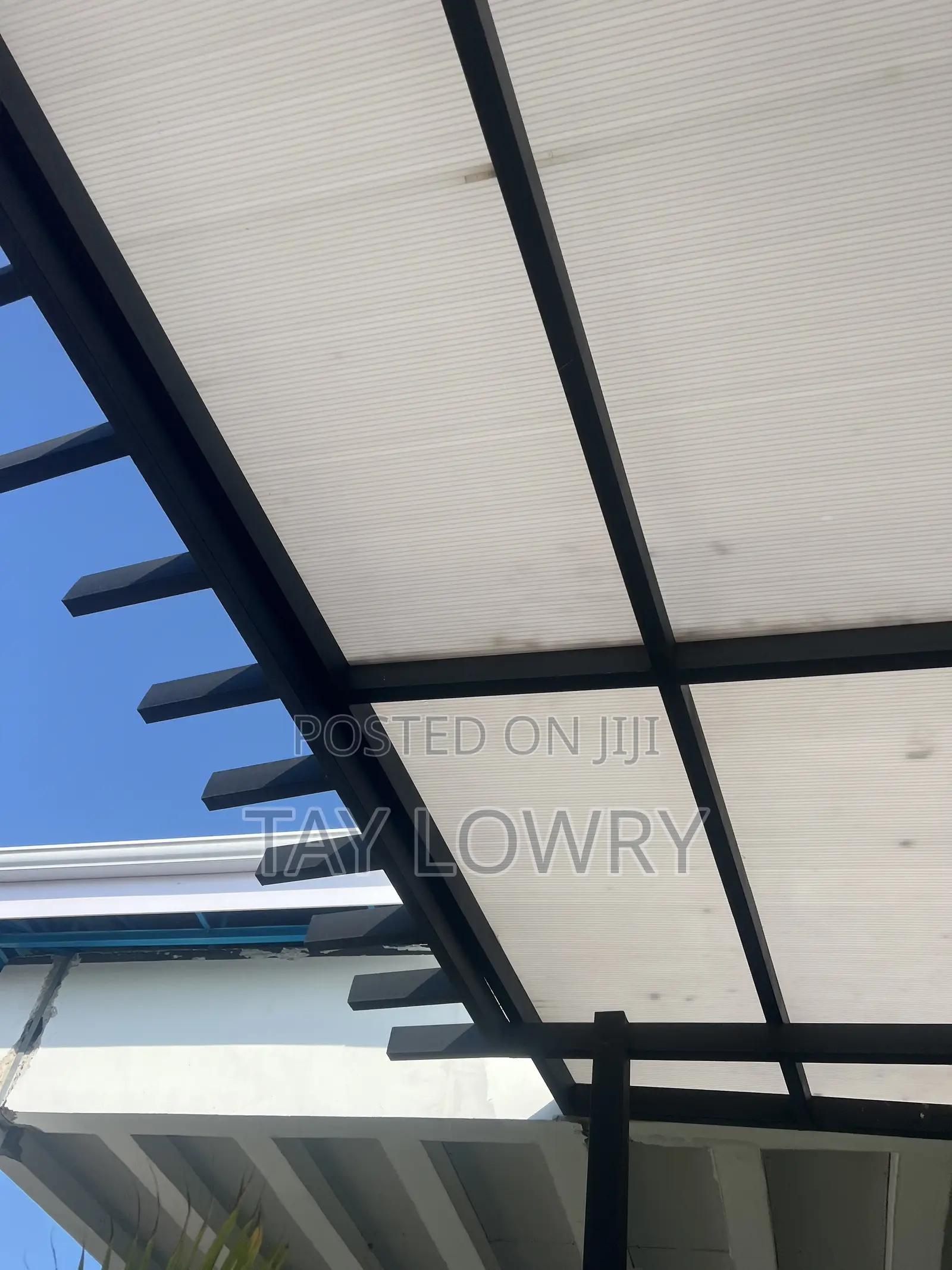Polycarbonate Hollow Sheet 19ft X 7ft 10mm Thickness