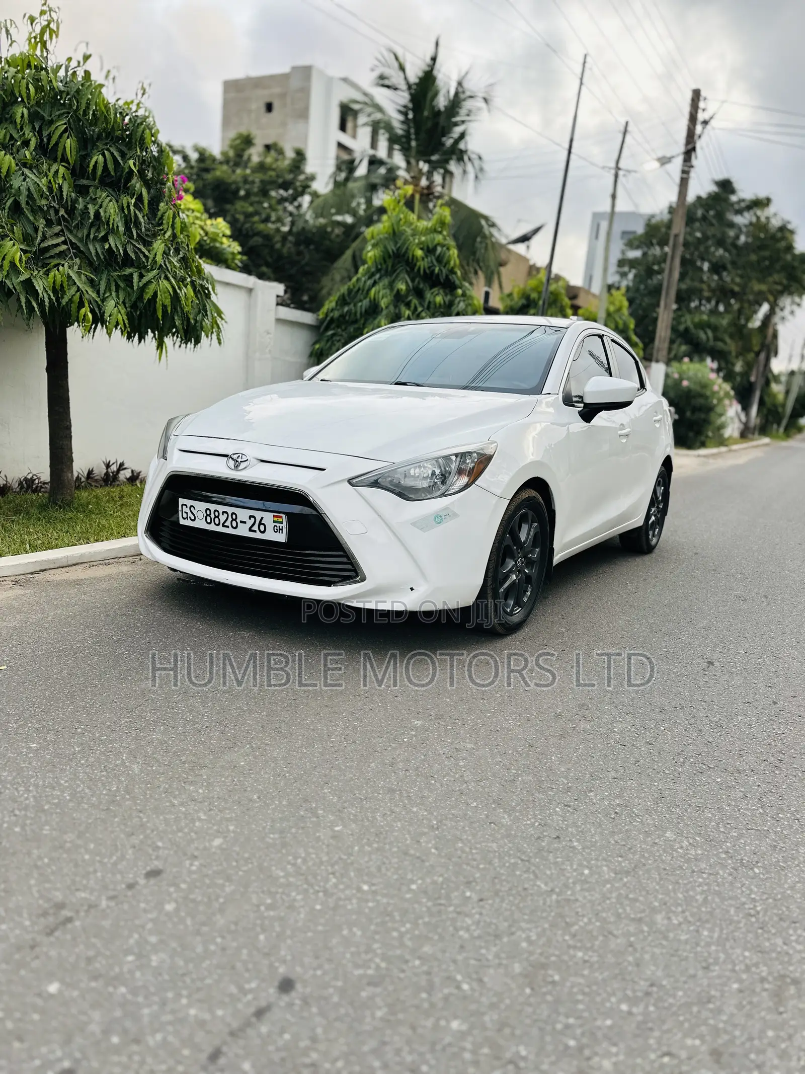 Toyota Corolla 2019 White