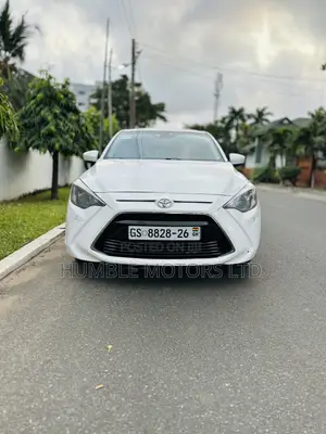 Toyota Corolla 2019 White