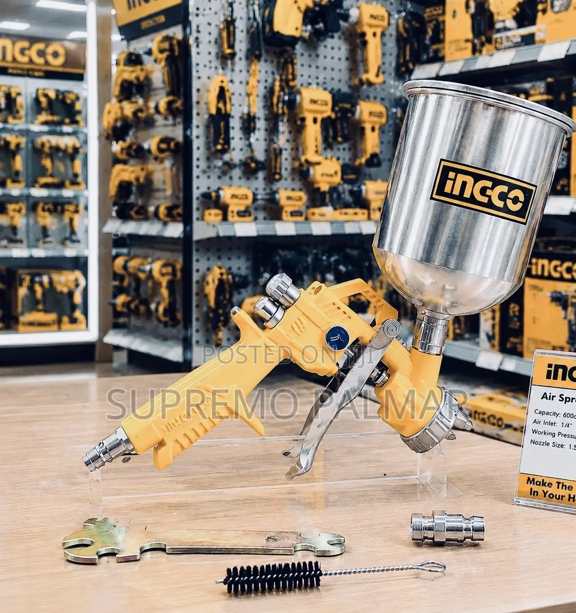 400ml Paint Application Gun – 1.5mm Nozzle for Workshop Use