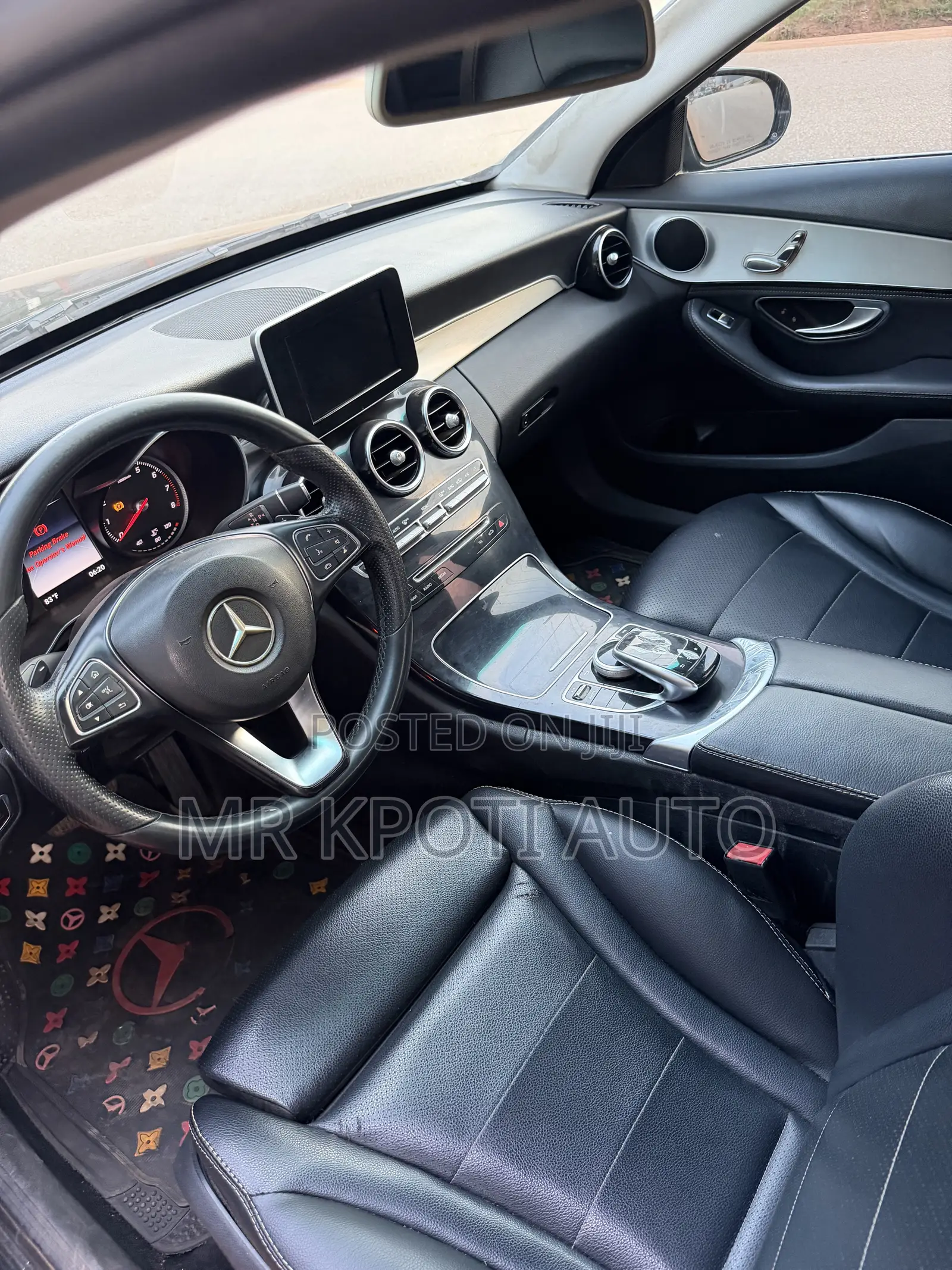 Mercedes-Benz C300 2015 Black