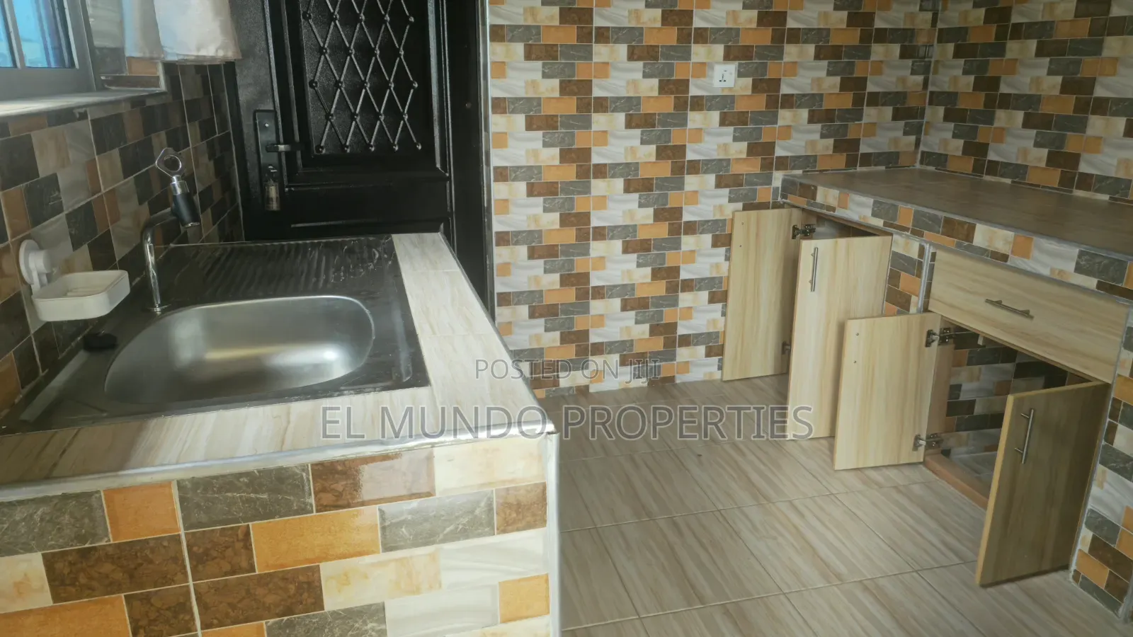 2bdrm Apartment in Kwadaso Estate, Kumasi Metropolitan for rent