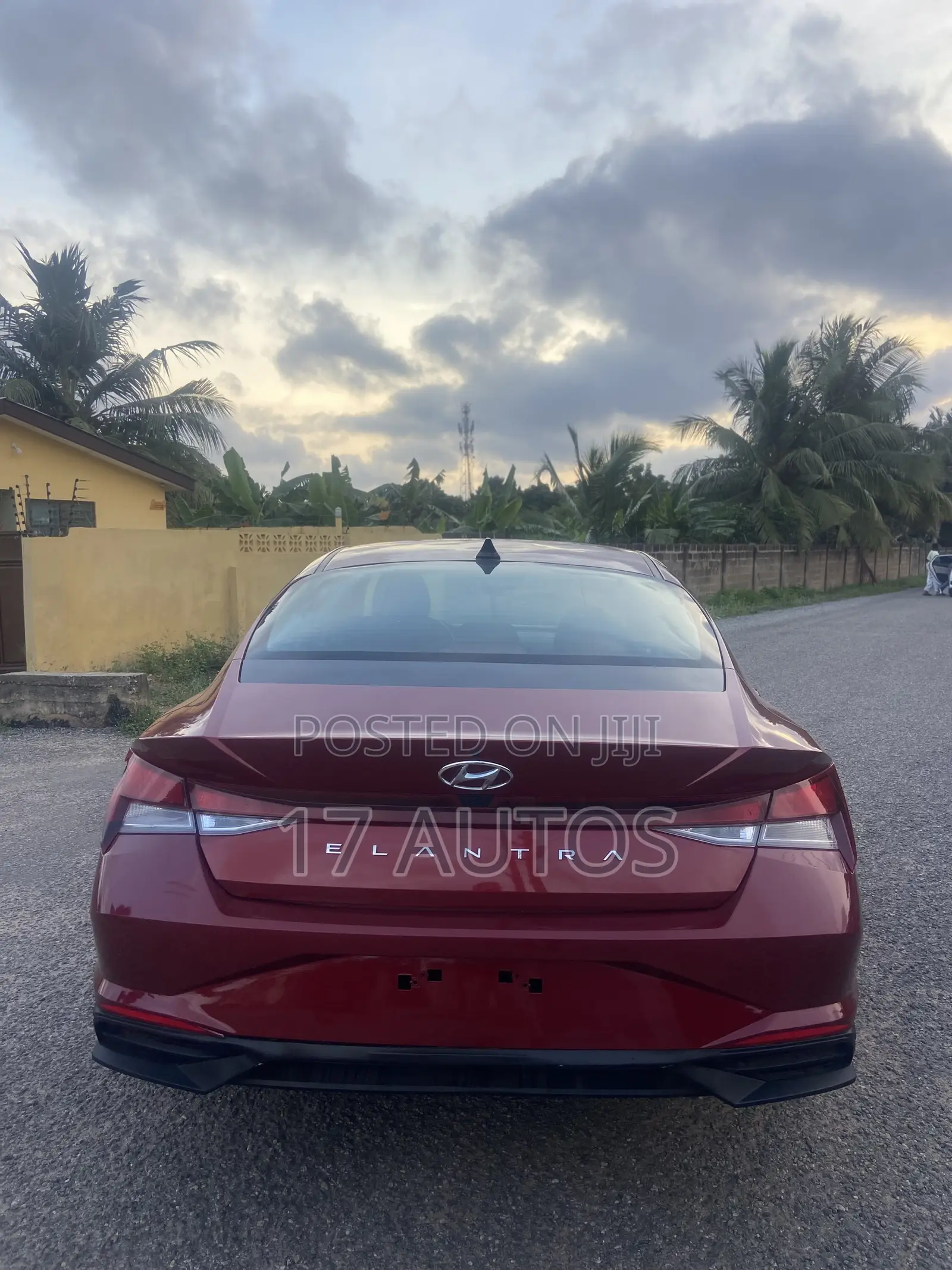Hyundai Elantra Limited 2023 Red