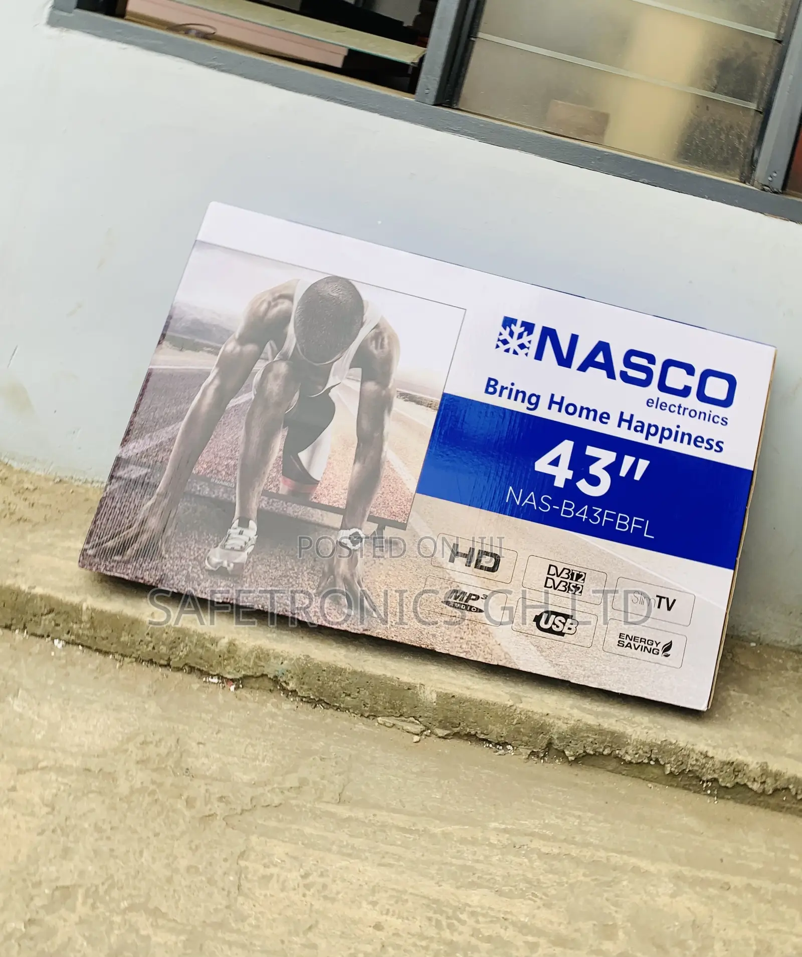 Secure Sleek Nasco 43 Inch Digital Satellite TV