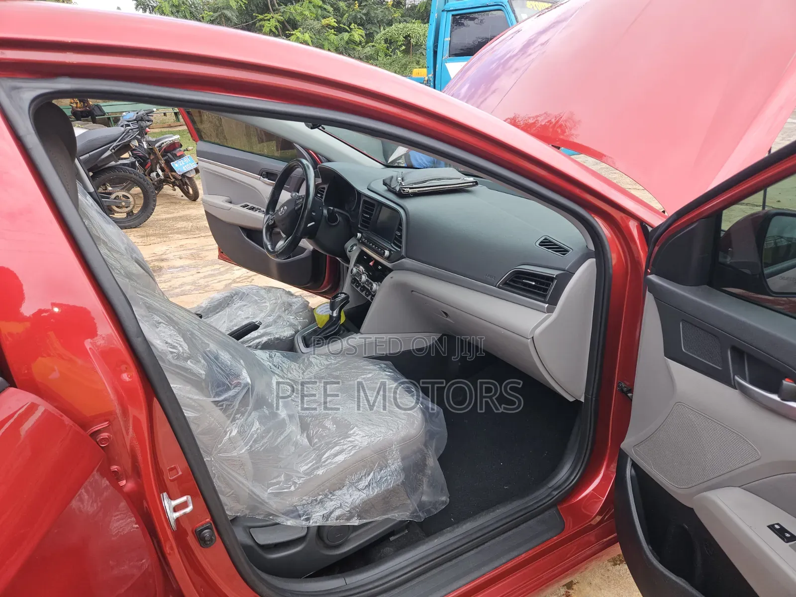 Hyundai Elantra ECO 2020 Red