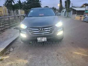 Hyundai Santa Fe 2015 Gray