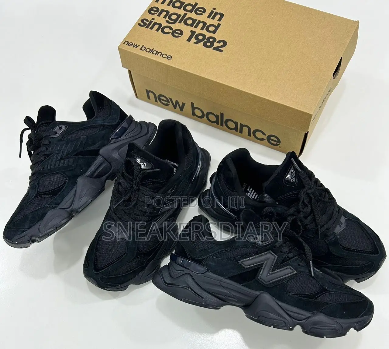 All Black 9060 New Balance