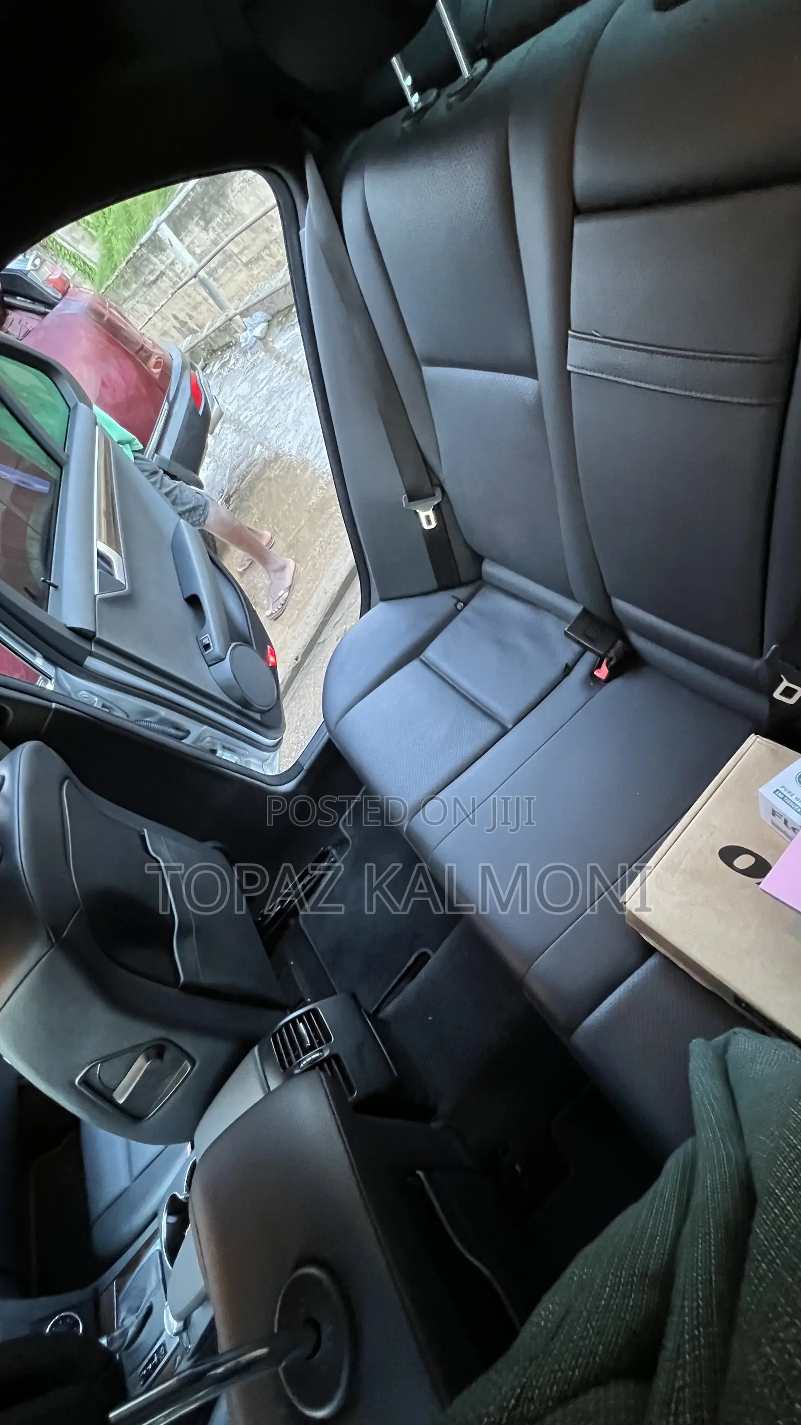Mercedes-Benz C250 2014 Silver