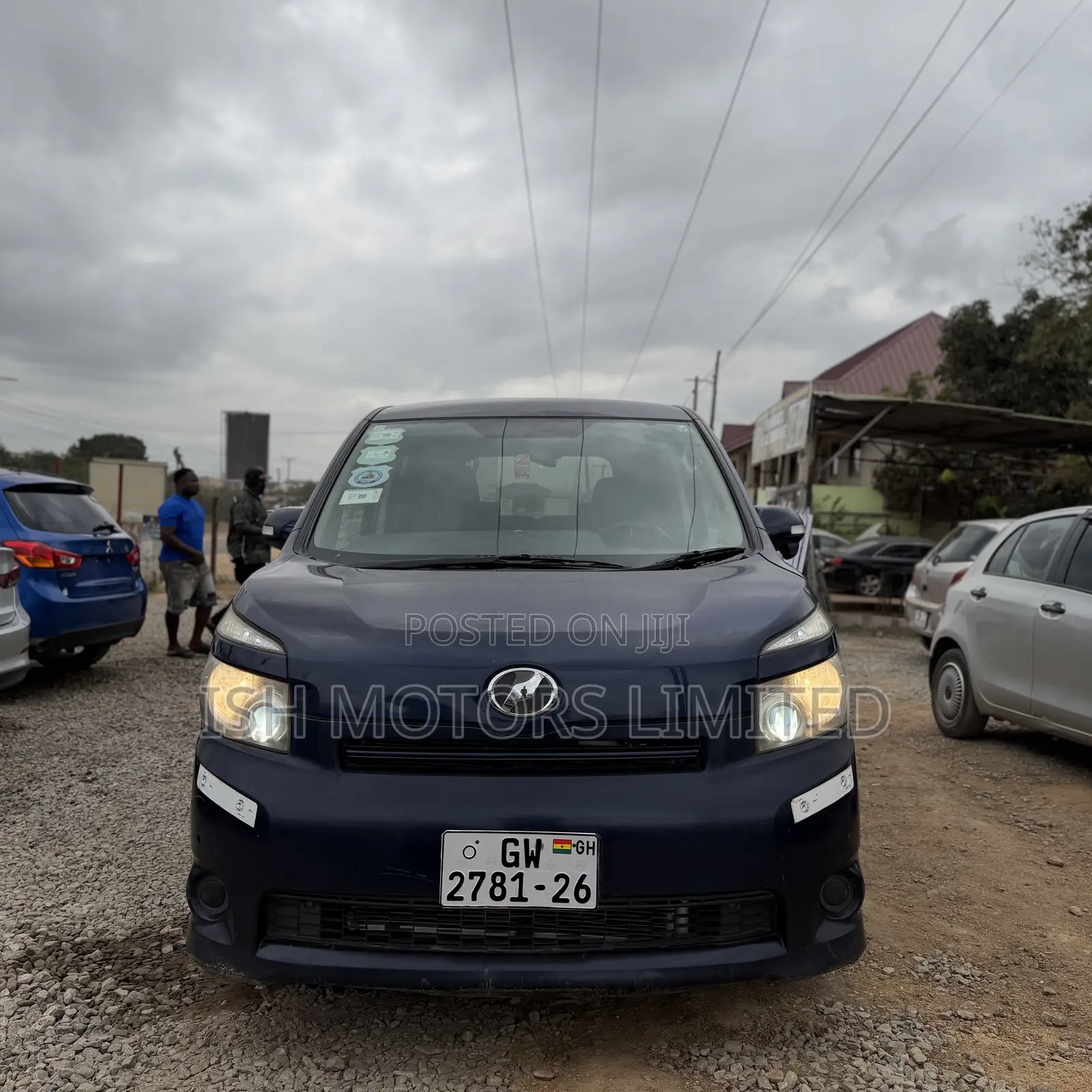 Toyota Voxy ZS Kirameki III 4WD 8-Seater 2013 Blue