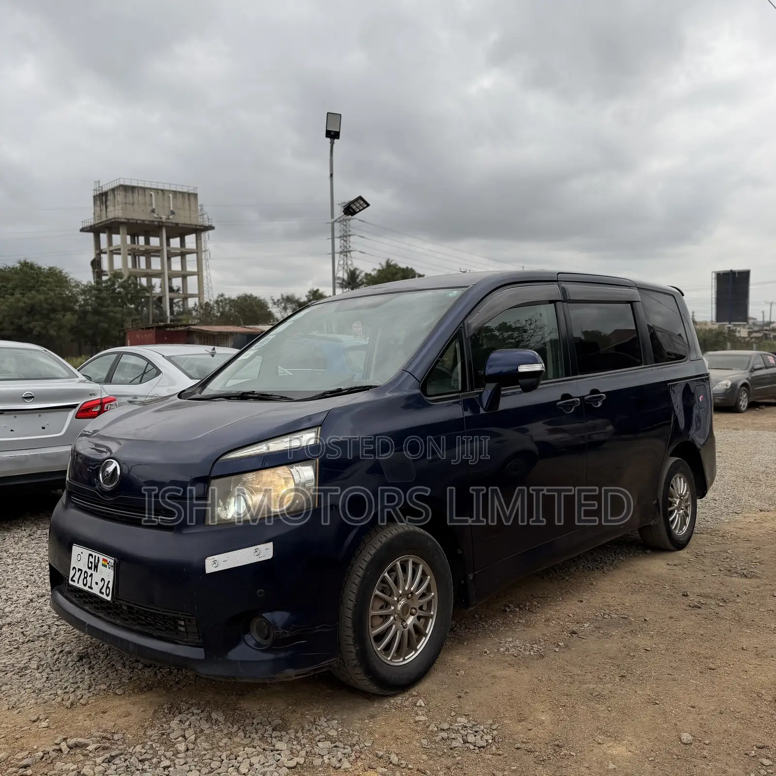 Toyota Voxy ZS Kirameki III 4WD 8-Seater 2013 Blue