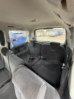 Toyota Voxy ZS Kirameki III 4WD 8-Seater 2013 Blue