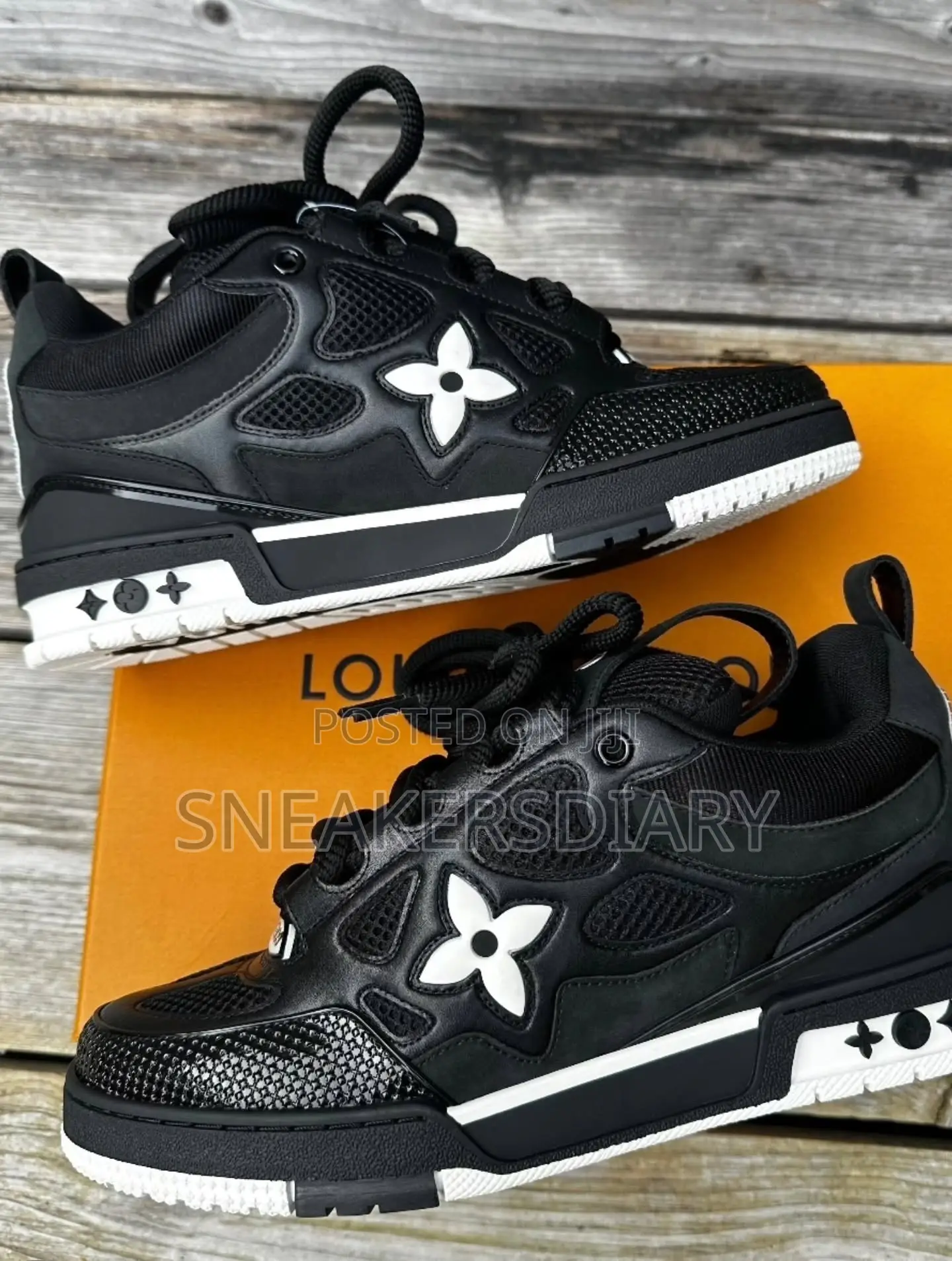 LV Trainer Sneaker
