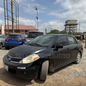 Nissan Versa 2006 Black