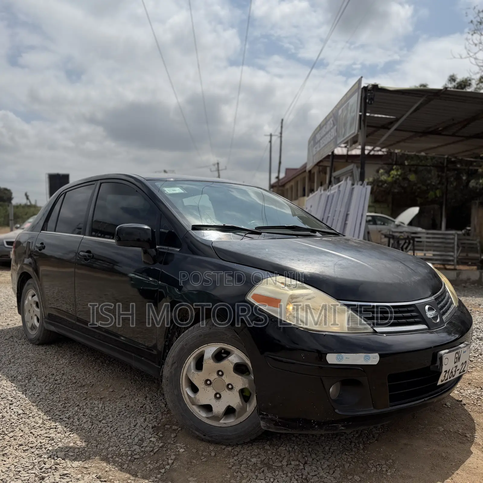 Nissan Versa 2006 Black